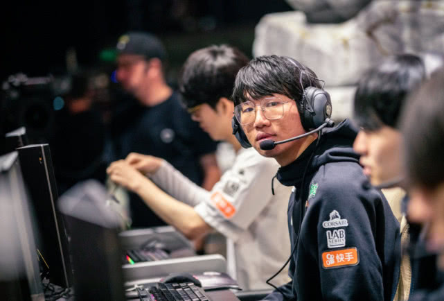 开云-包含Ning在中国队比赛中挺进下一轮，高光表现引发热议！的词条