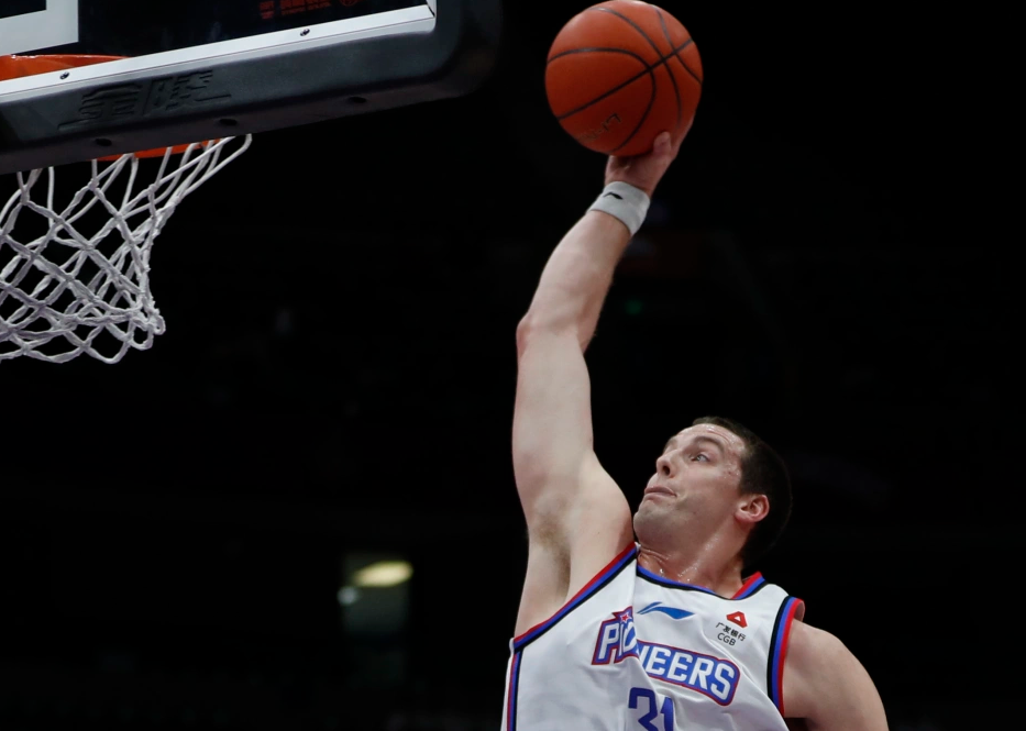 KAIYUN-关于Doinb巅峰对决，Ming与90激战独行侠分钟，出色防守胜负难料！的信息